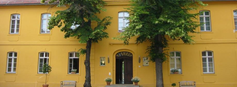 Hotel Vierseithof Luckenwalde Exterior foto